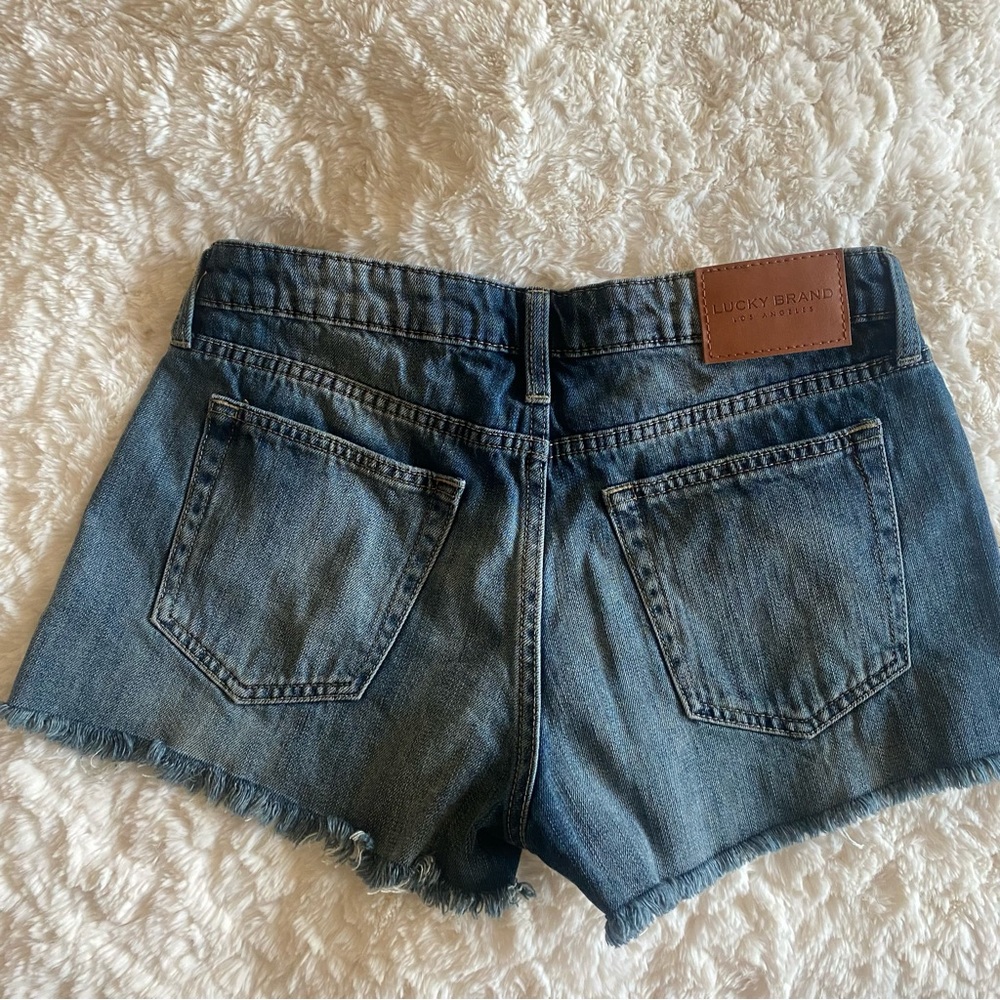 Lucky Brand The Cut Off Shorts - Picture 9 of 10
